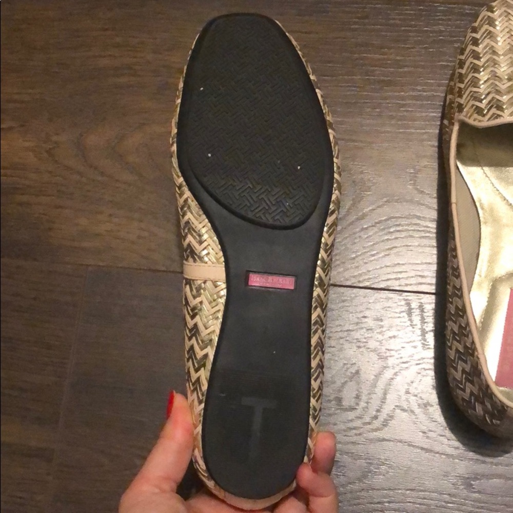 Shoes - Picture 3 of 4